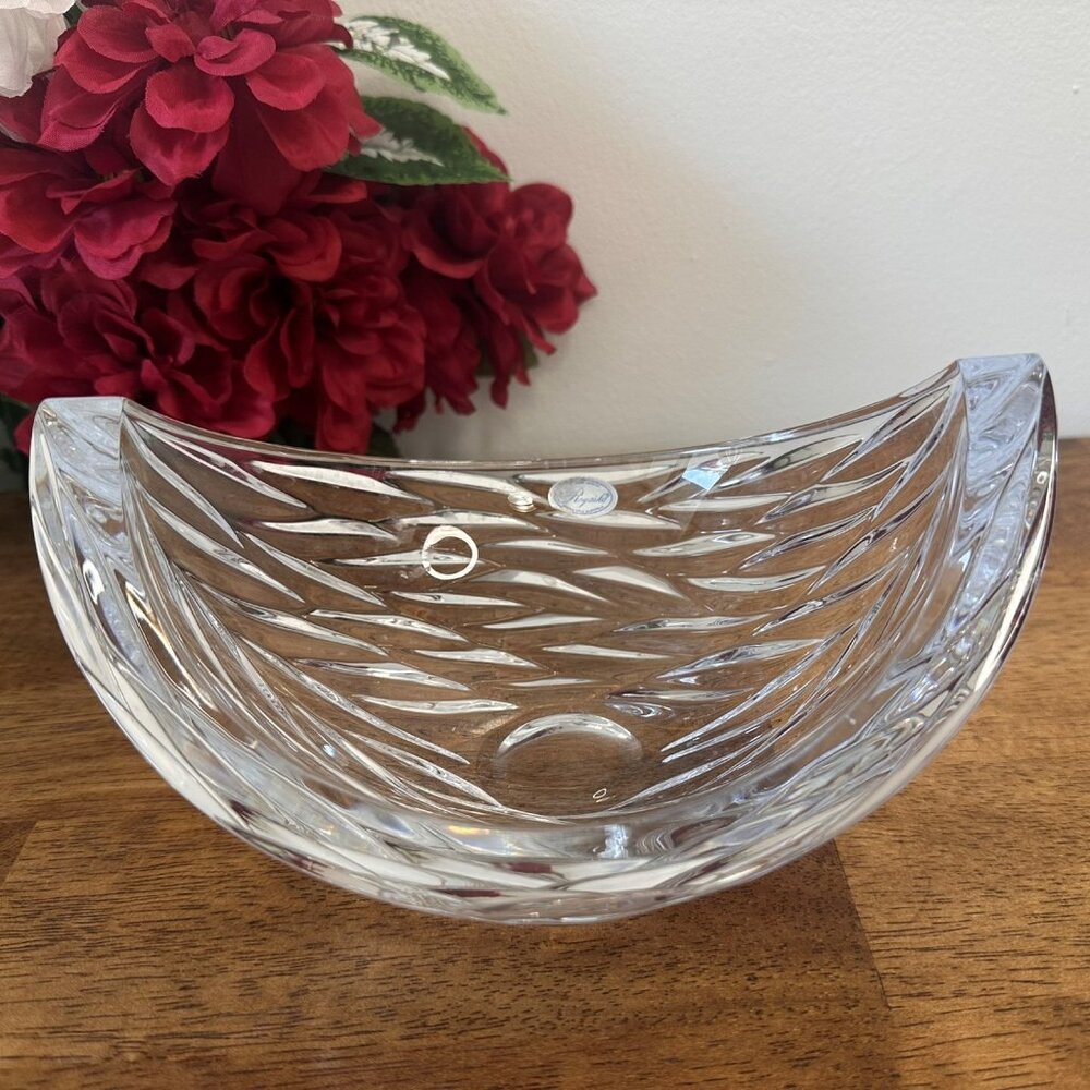 Vintage Rogaska Crystal Art Glass Bowl‎ Hand Cut Slovenia Modern Wavy Design